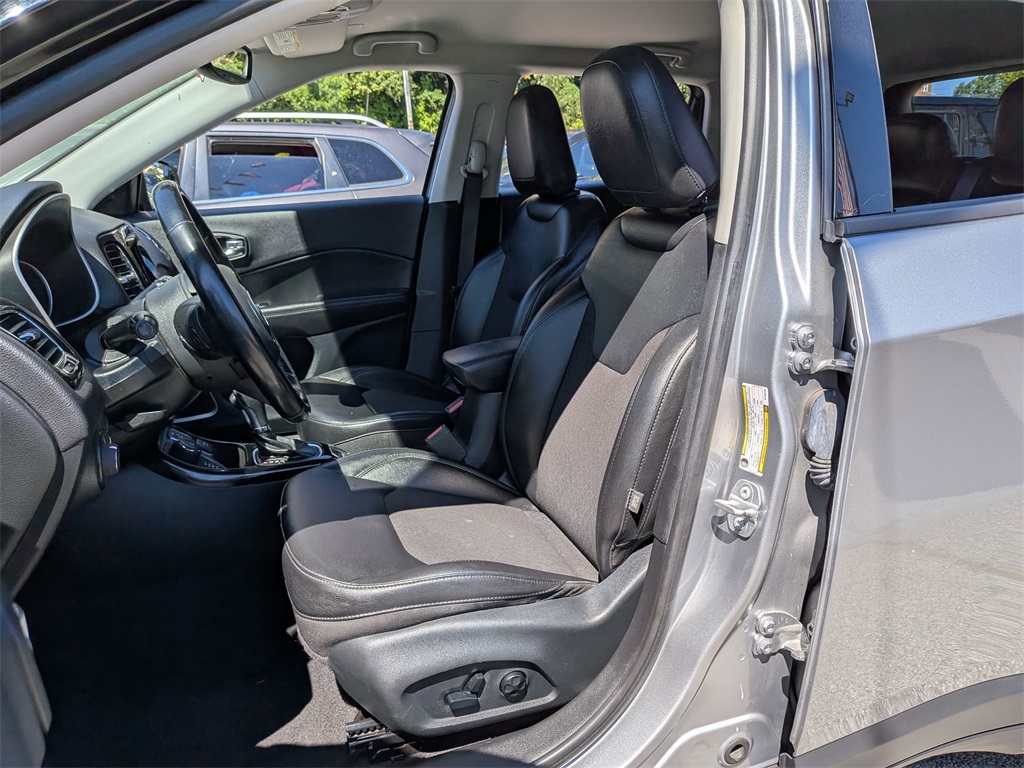 2021 Jeep Compass Altitude photo 18