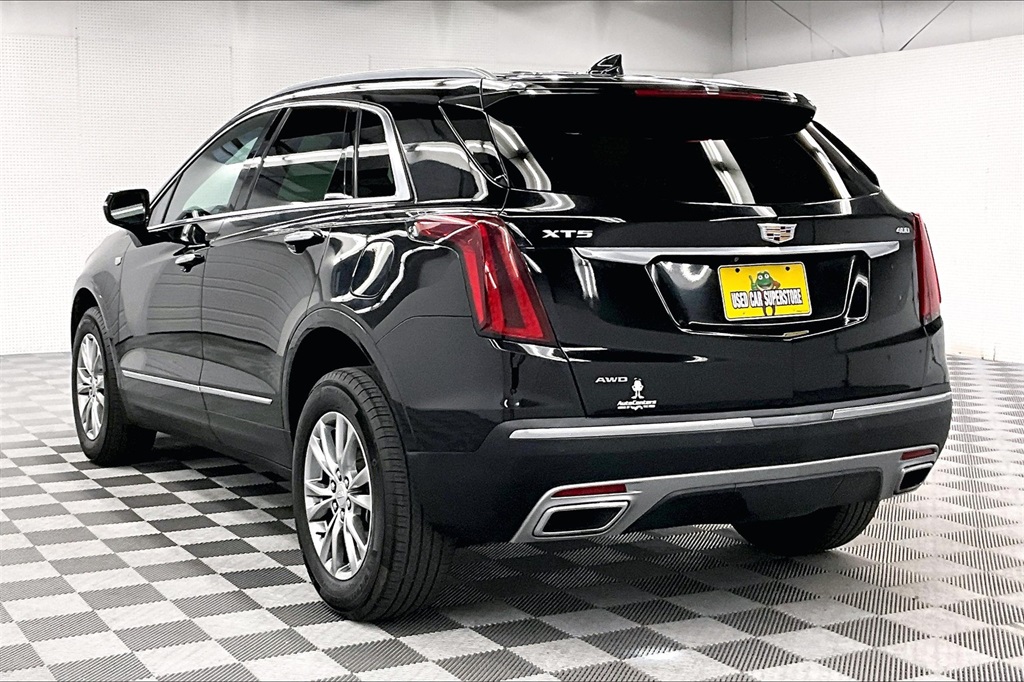 Used 2022 Cadillac XT5 Premium Luxury with VIN 1GYKNDRS9NZ114470 for sale in Kansas City