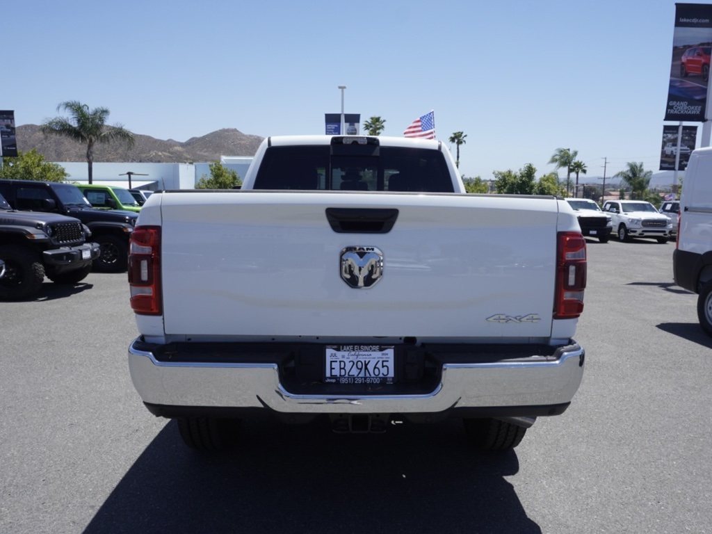 2024 Ram 2500 Tradesman photo 3