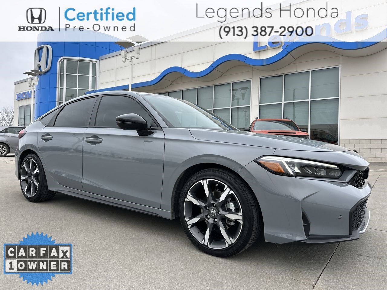 2025 Honda Civic Hatchback Sport Touring's photo