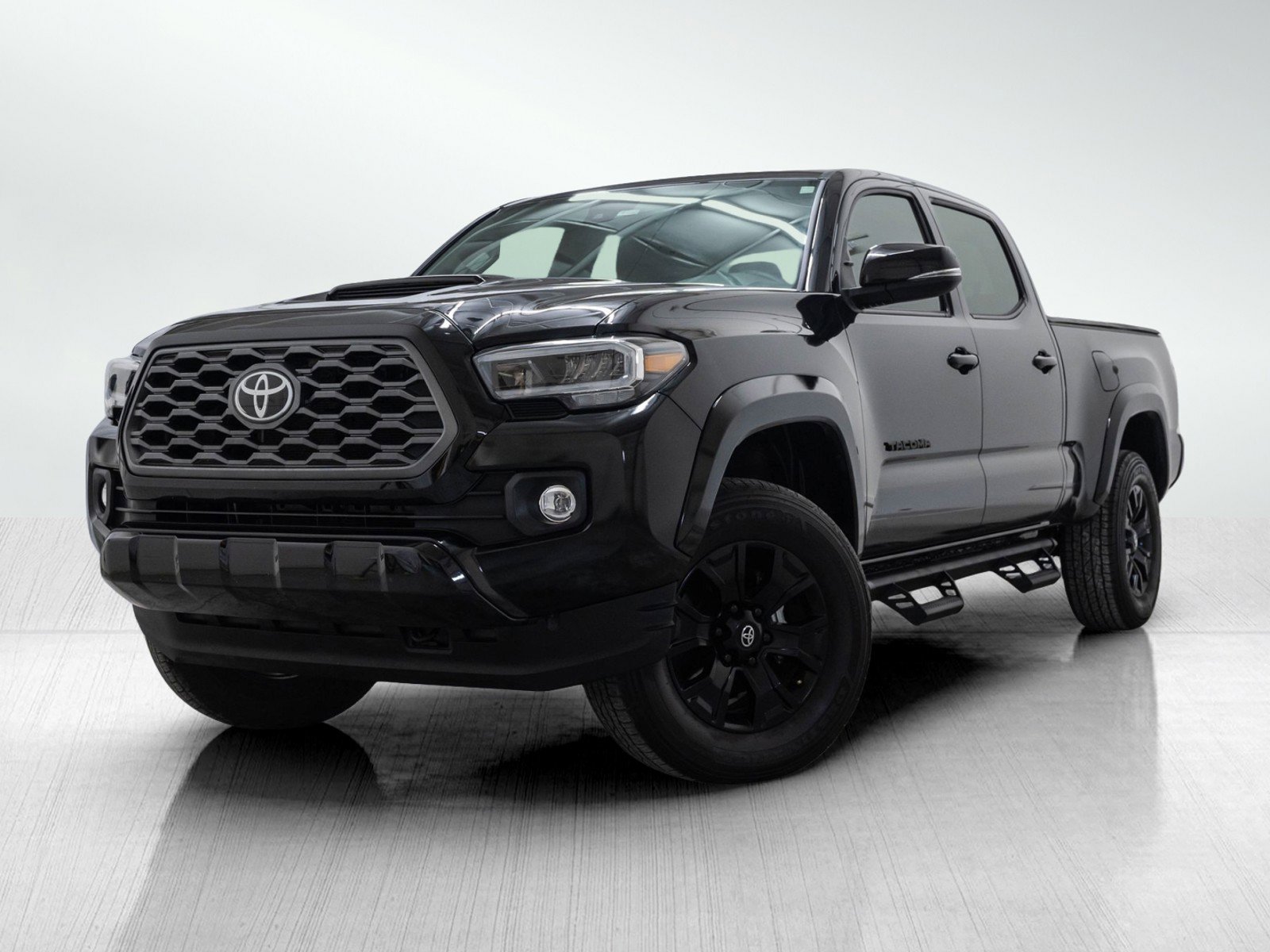2023 Toyota Tacoma TRD Sport's photo