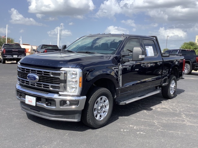 2023 Ford F-250 photo 3
