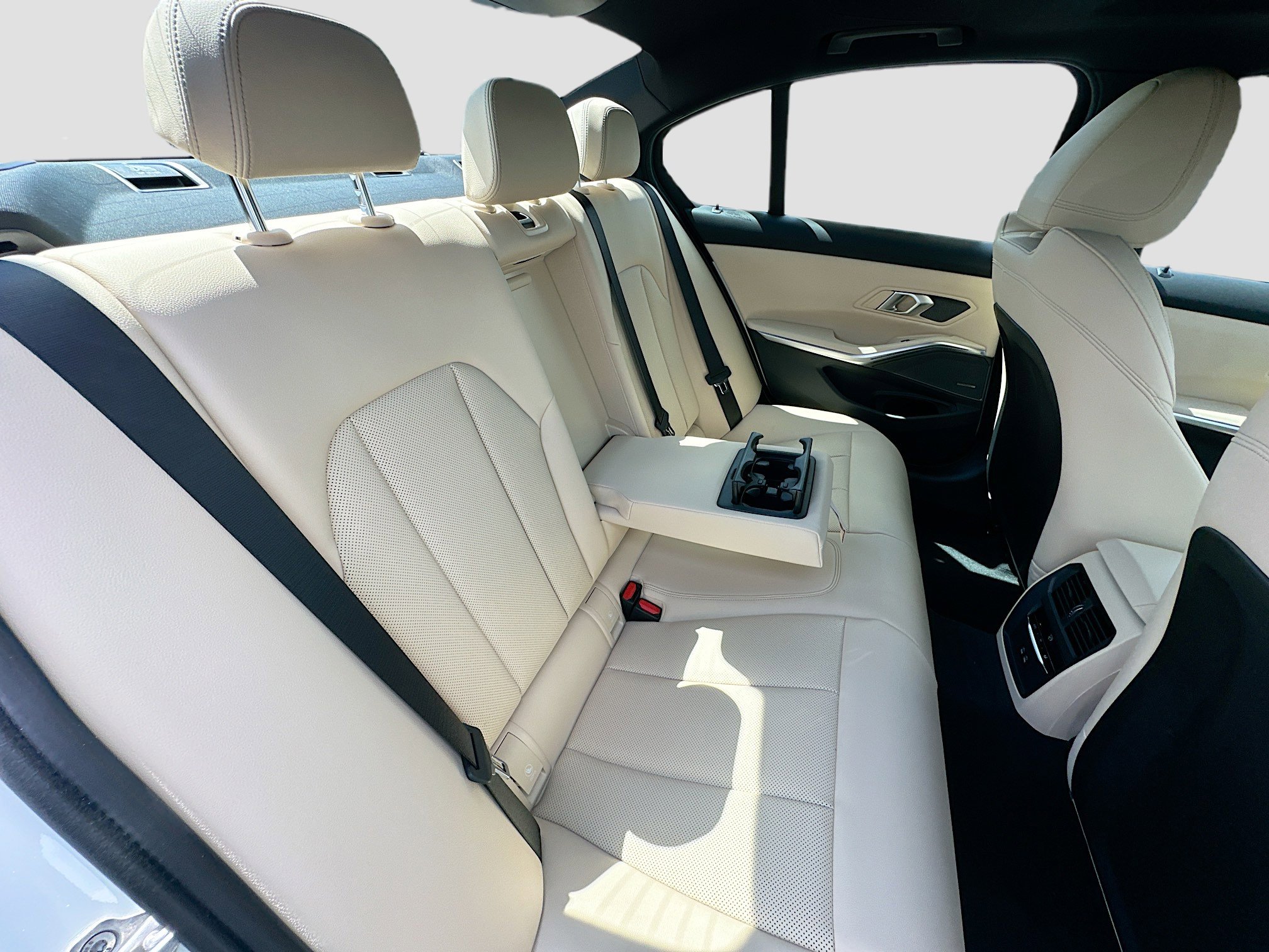 2025 Bmw 330i photo 21