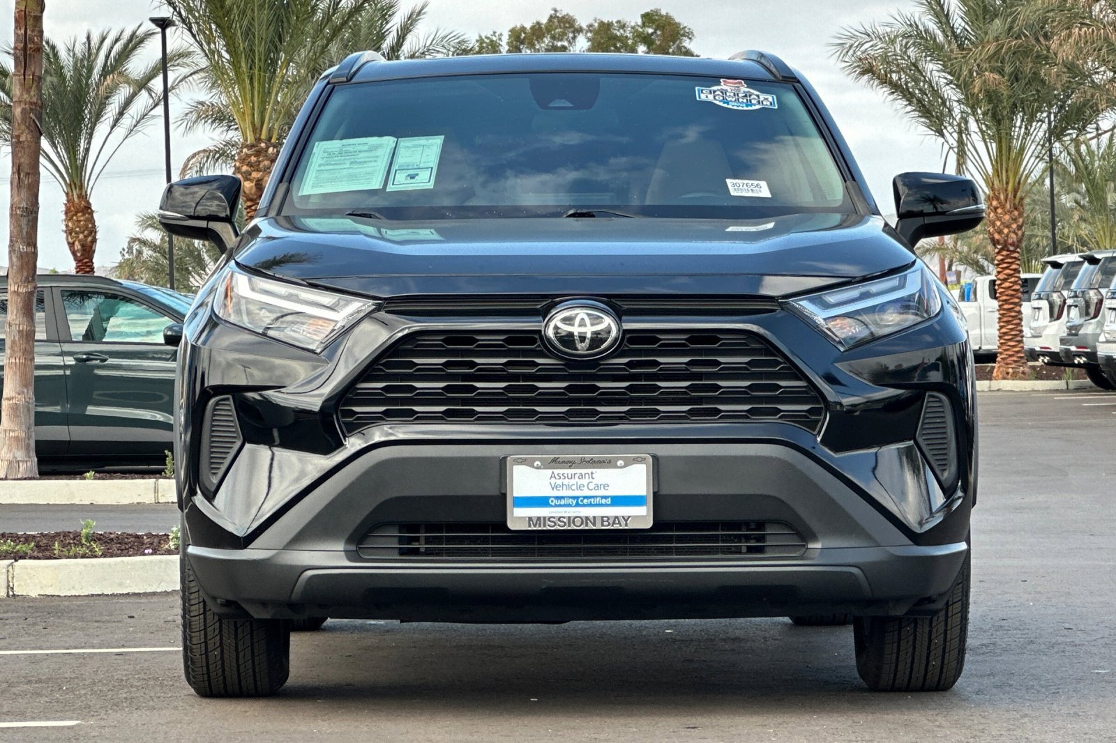 2022 Toyota RAV4 XLE photo 7