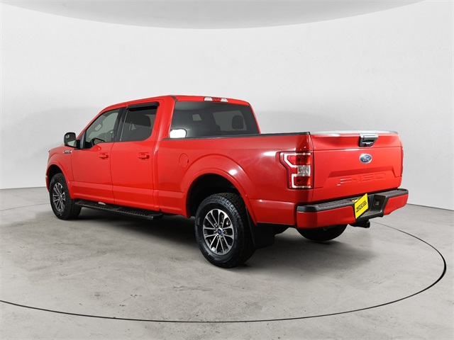 2019 Ford F-150 XLT photo 2