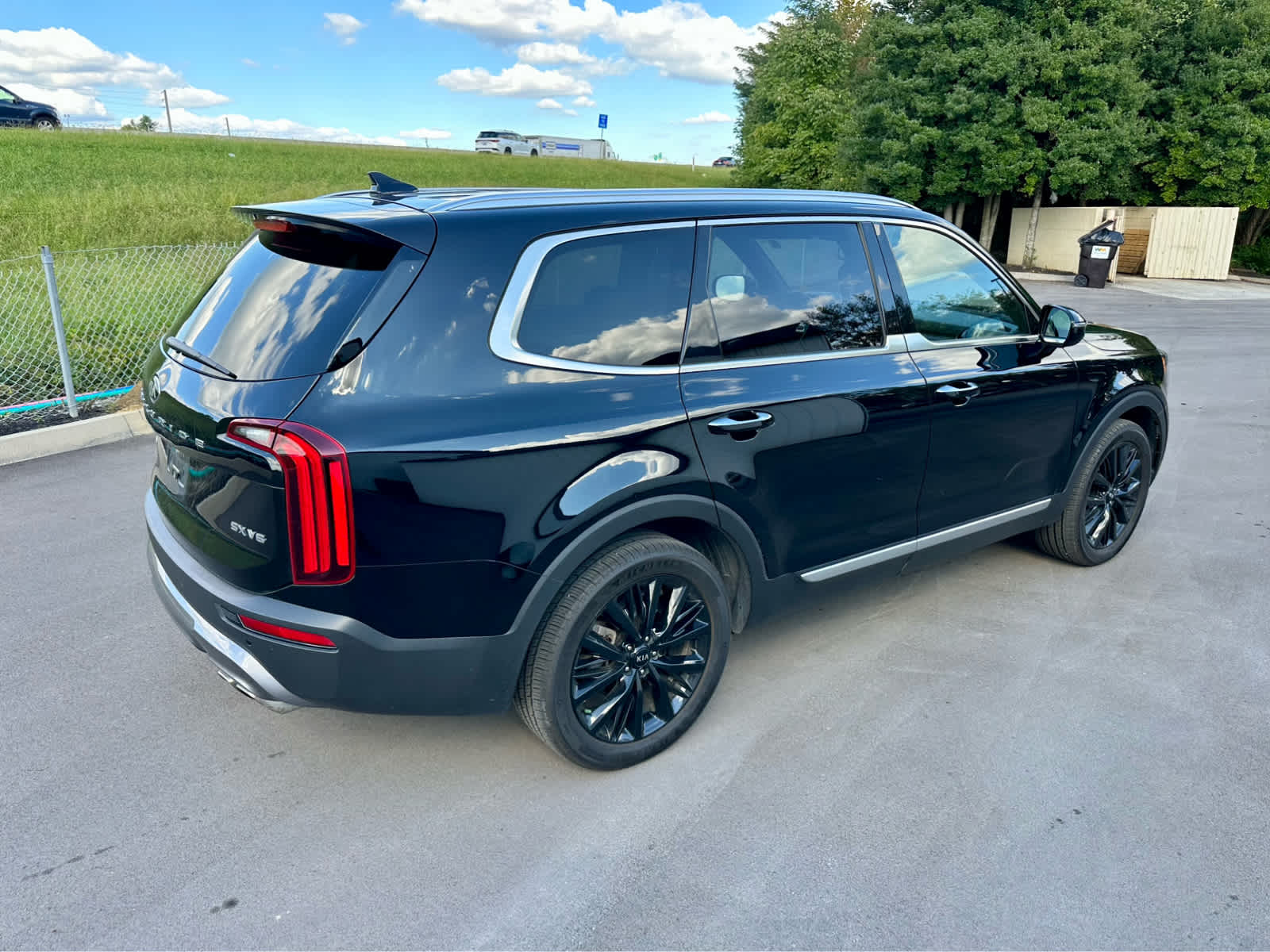 2021 Kia Telluride SX photo 4