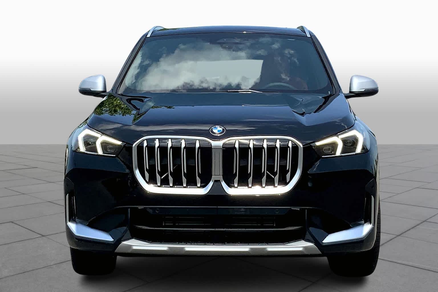 2024 Bmw X1 XDrive28i photo 2