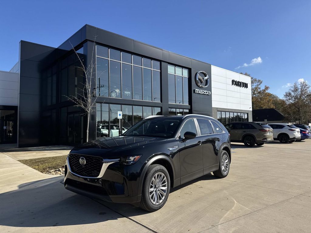 2026 Mazda CX-90 Select Package's photo