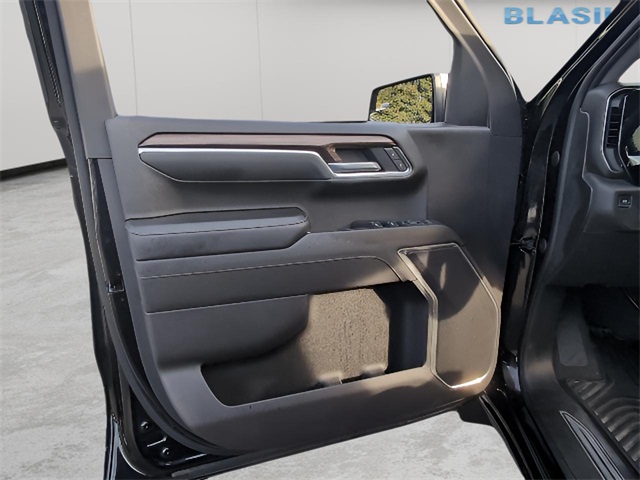 2022 Chevrolet Silverado 1500 LT photo 14