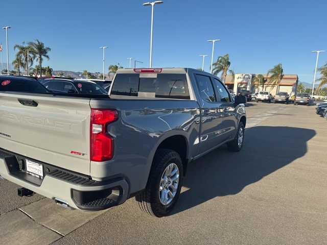 2025 Chevrolet Silverado 1500 RST photo 5