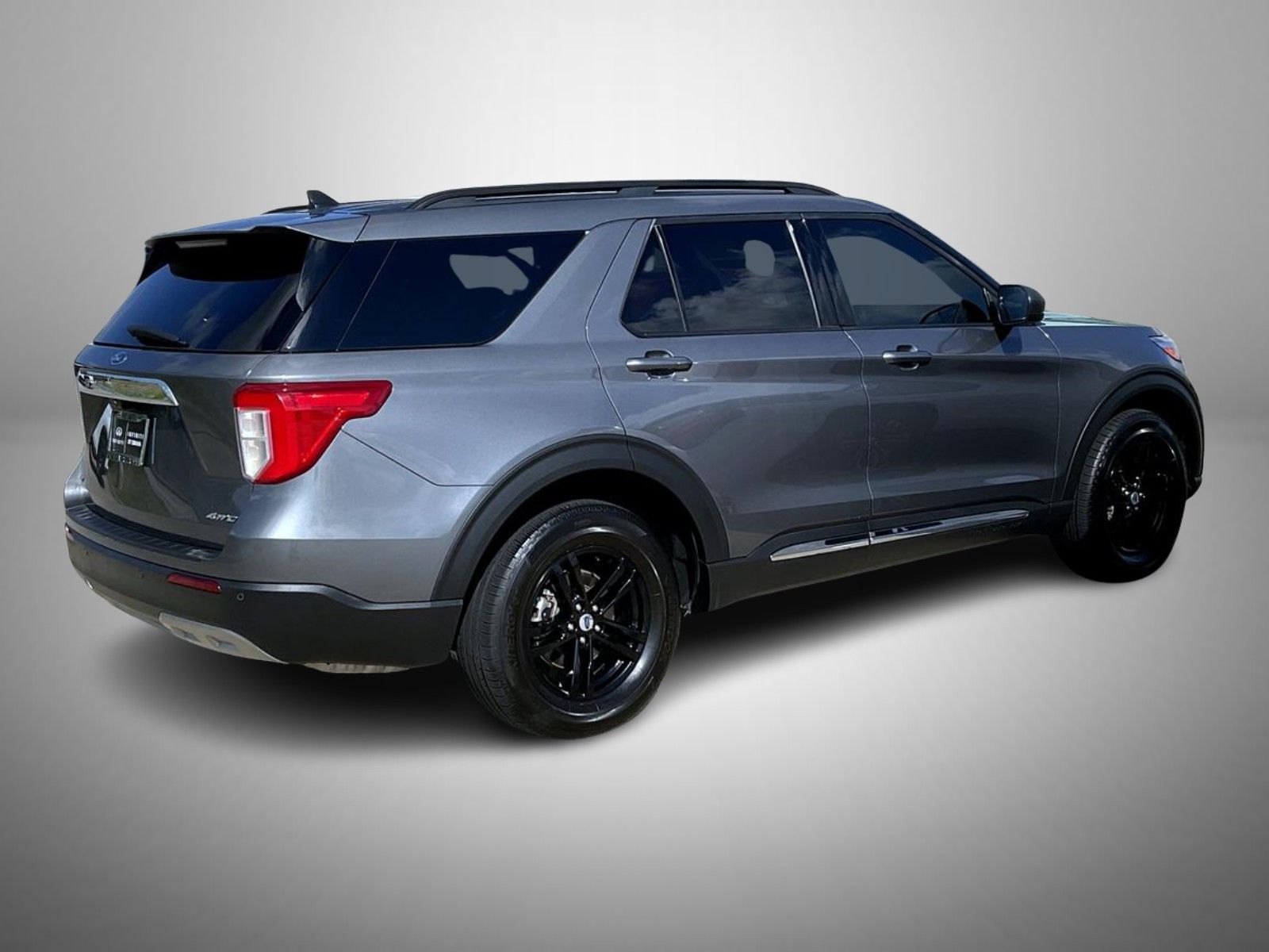 2023 Ford Explorer XLT photo 4