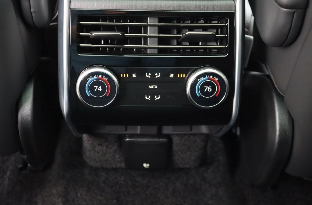 2025 LAND ROVER RANGE ROVER - Image 31