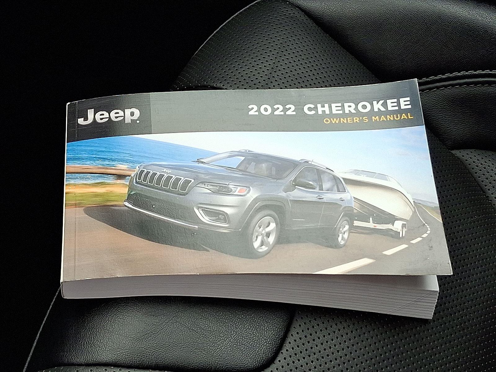 2022 Jeep Cherokee Latitude Lux photo 25