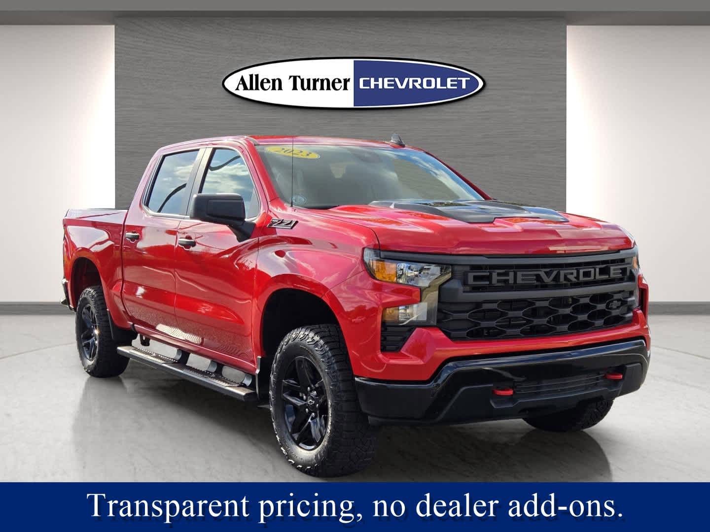 2023 Chevrolet Silverado 1500 Custom Trail Boss photo 2
