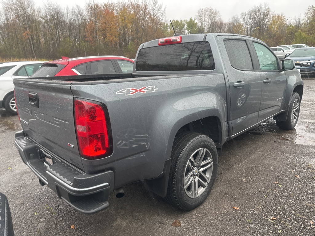 2022 Chevrolet Colorado Work Truck photo 2