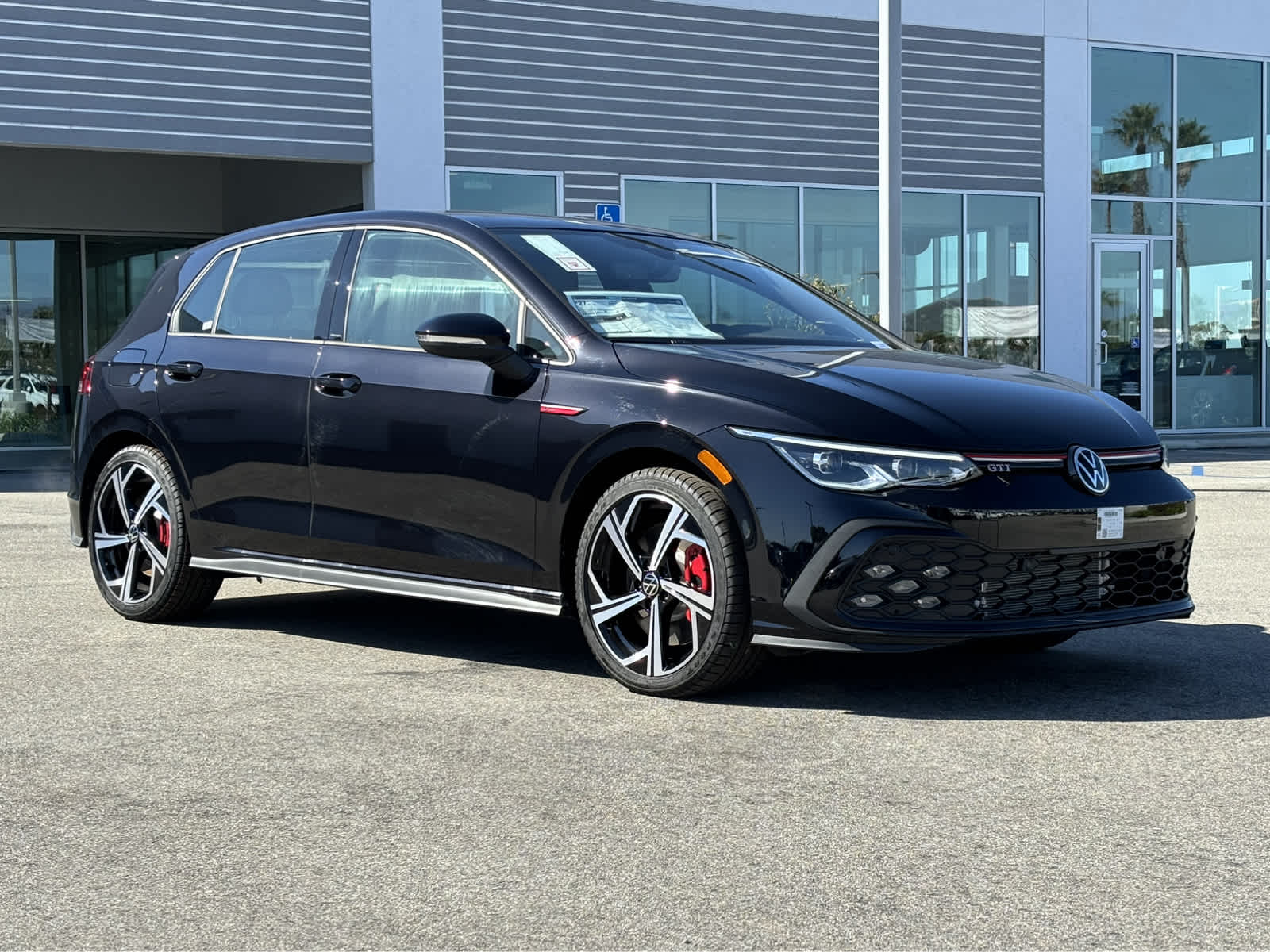 2024 Volkswagen Golf GTI SE photo 2