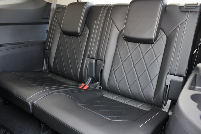 2024 Volkswagen Atlas SEL Premium R-Line photo 21