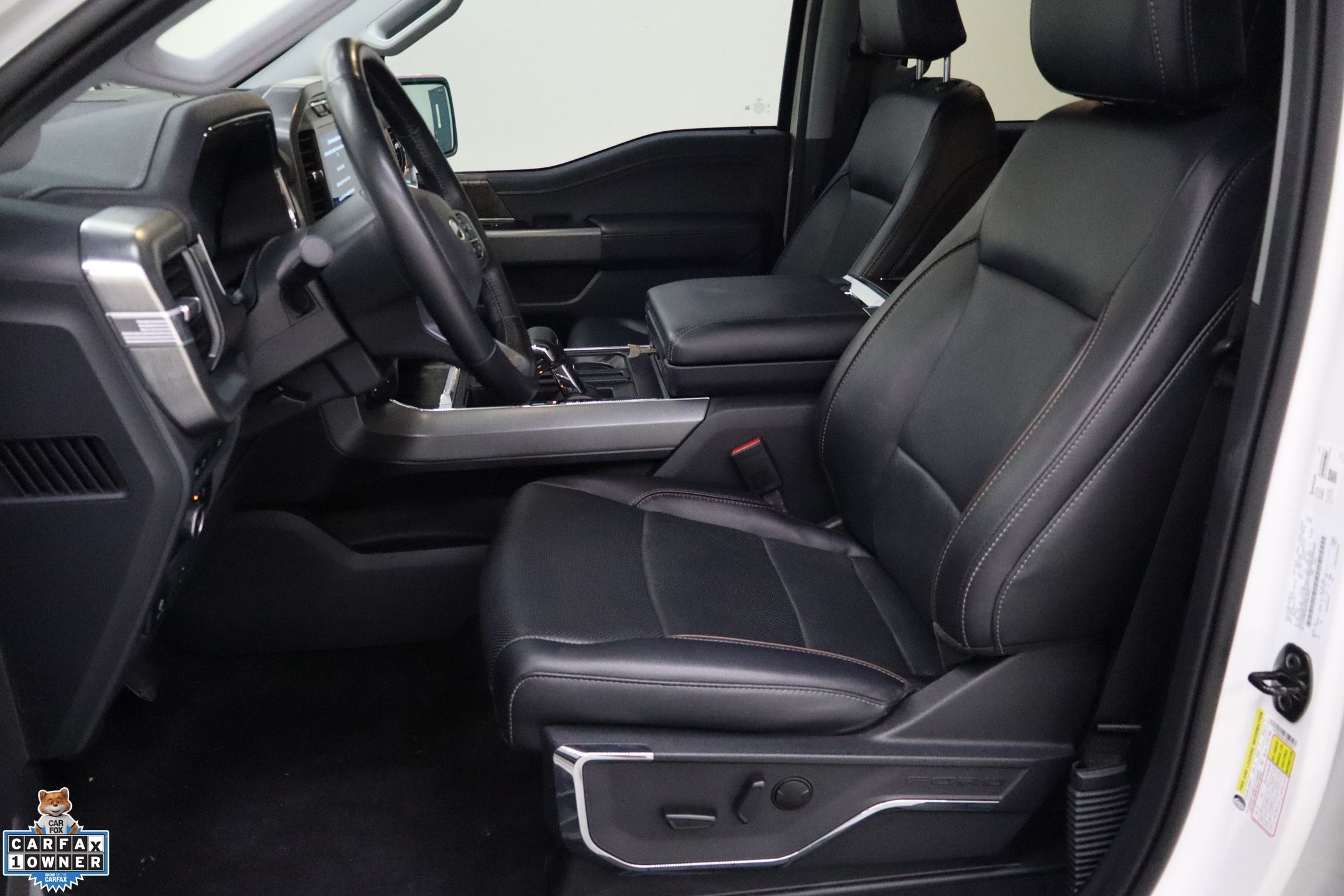 2023 Ford F-150 Lariat photo 11