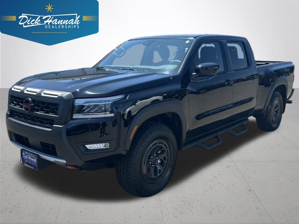 2025 Nissan Frontier PRO-4X's photo