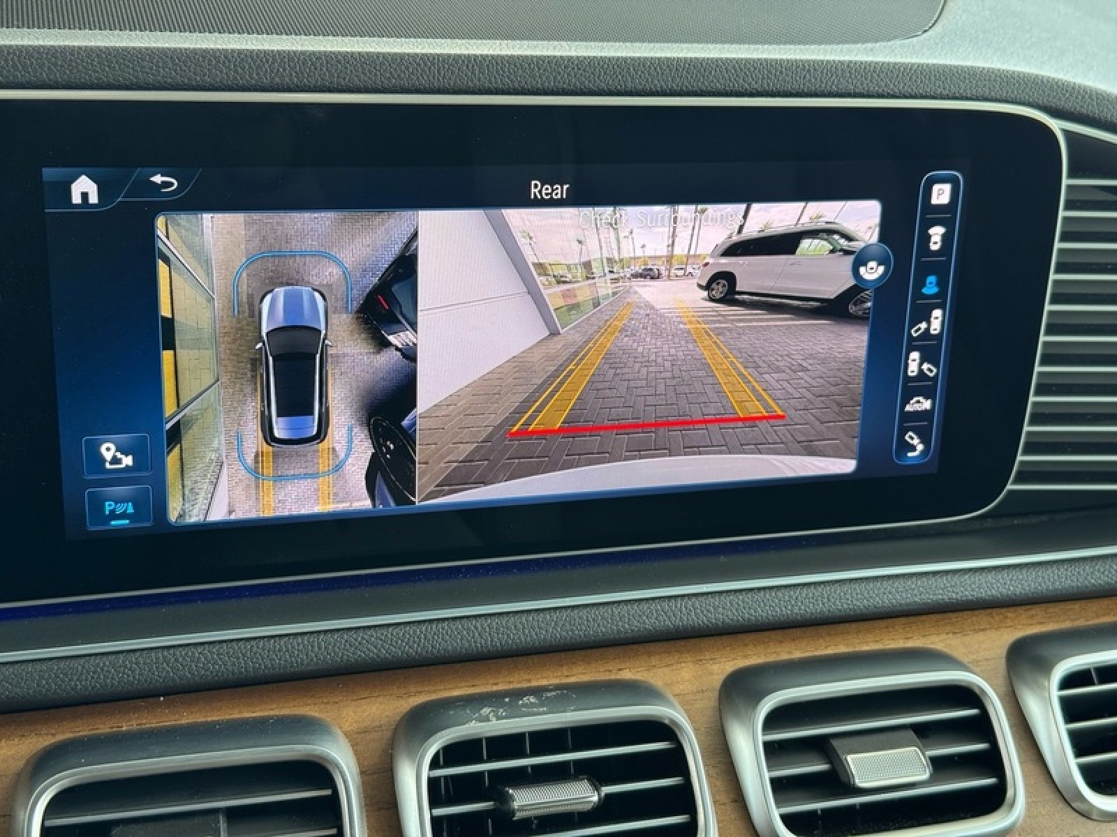 2024 Mercedes Benz GLE 350 photo 34