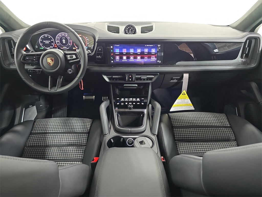 2026 Porsche Cayenne GTS Coupe photo 11
