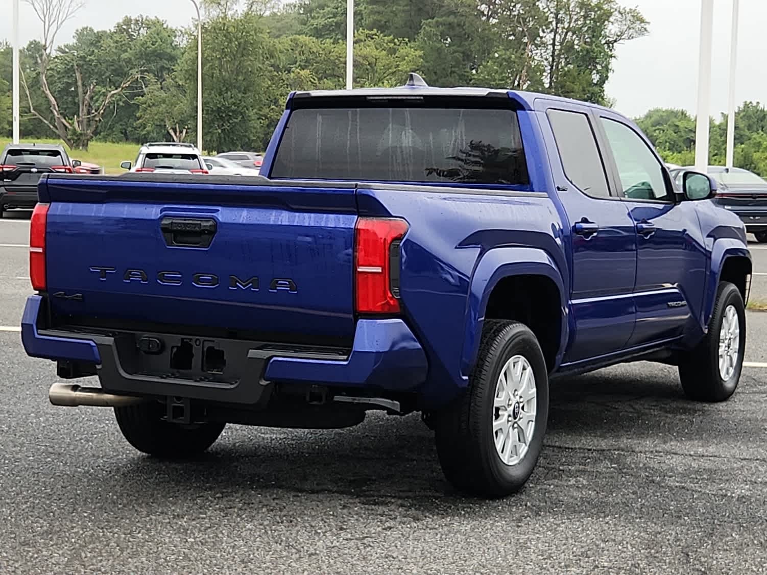 2025 Toyota Tacoma SR5 Double Cab photo 3