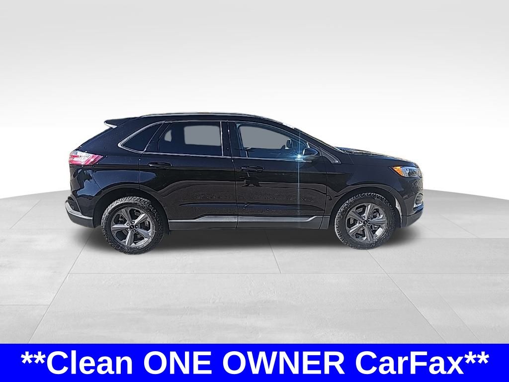 2023 Ford Edge SEL photo 3