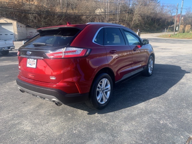 2019 Ford Edge SEL photo 3