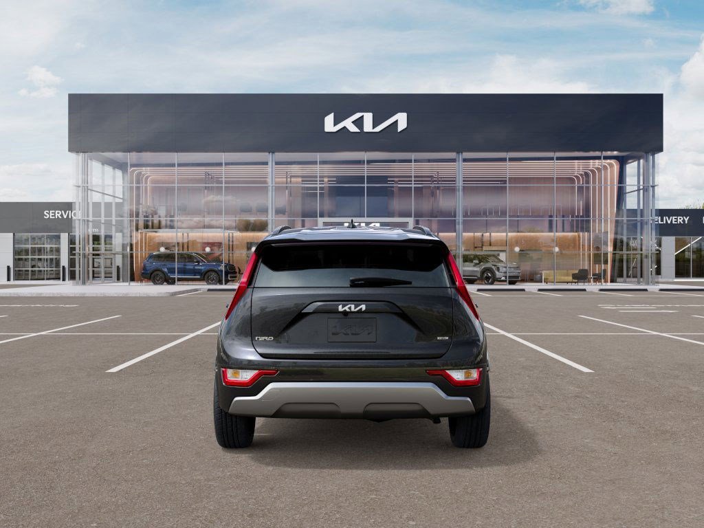 2025 Kia Niro EX Touring photo 4
