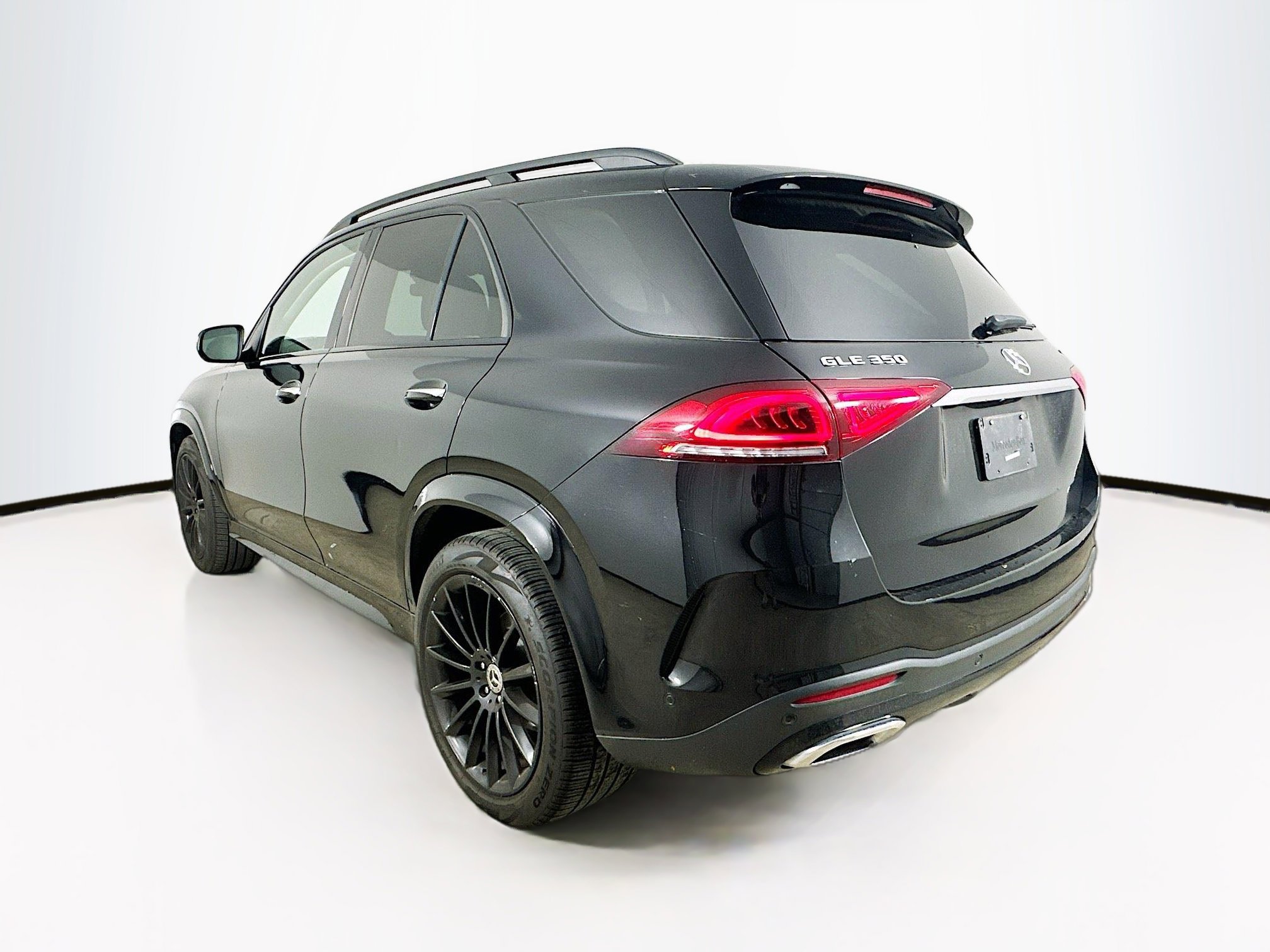 2022 Mercedes Benz GLE 350 4MATIC photo 3