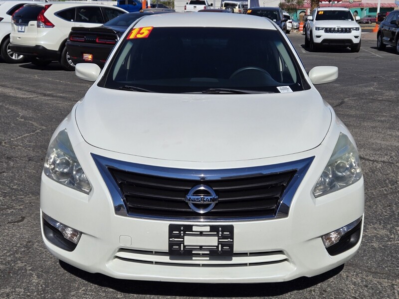 2015 Nissan Altima 2.5 S photo 5