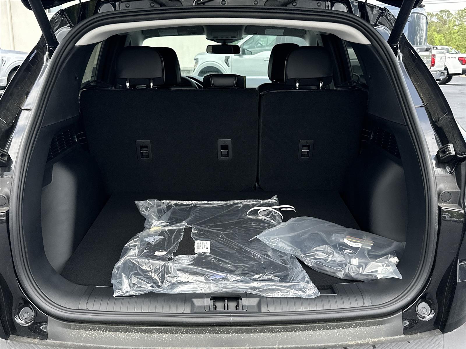 2025 Ford Escape Plug-In Hybrid photo 23