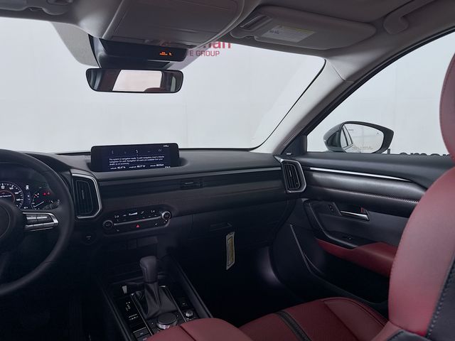 2025 Mazda CX-50 Premium photo 24