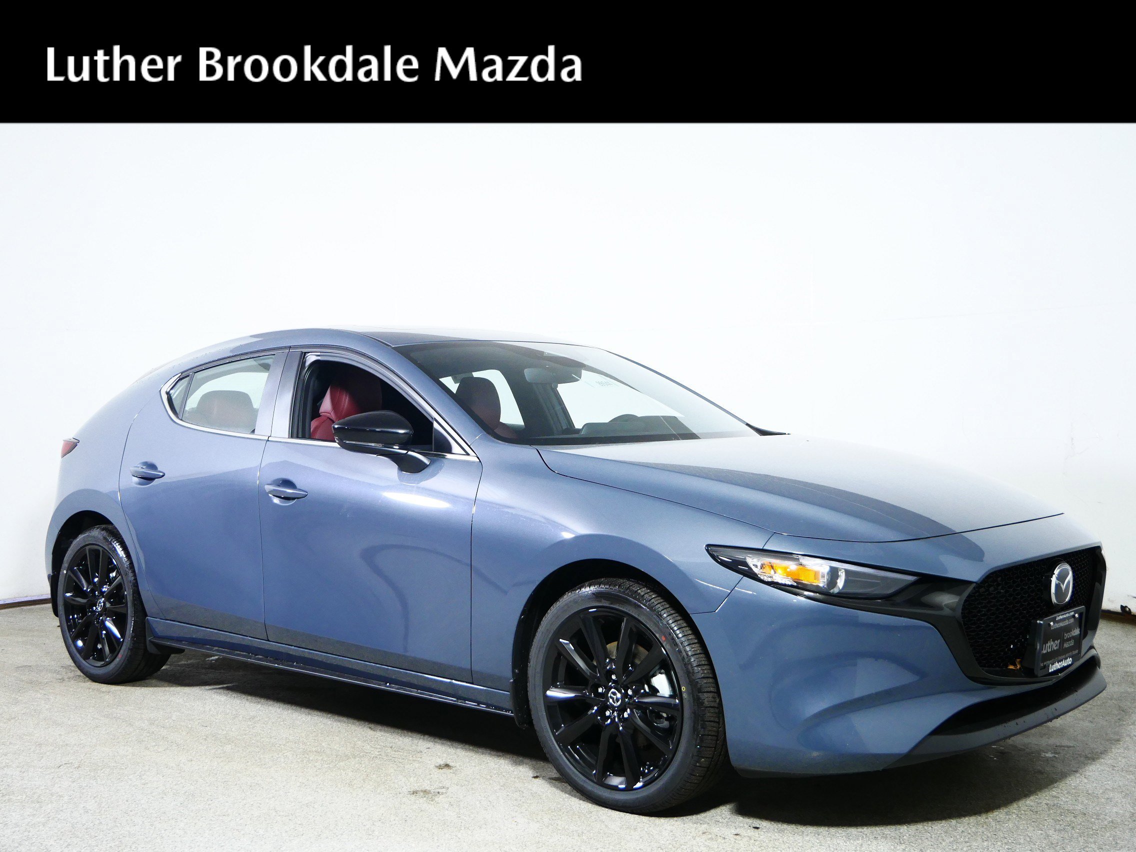 2026 Mazda CX-3 Base's photo