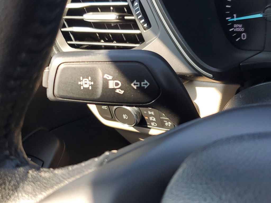 2020 Ford Escape SEL photo 14