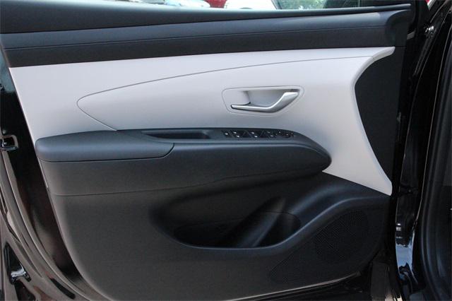 2026 Hyundai Tucson SEL photo 10