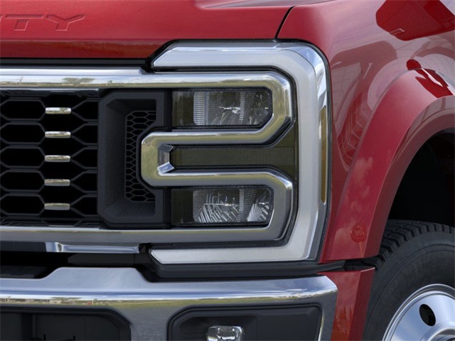 2026 Ford F-450 King Ranch photo 18