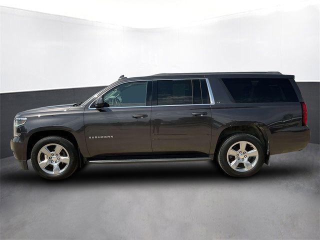 Used 2018 Chevrolet Suburban LT with VIN 1GNSKHKC2JR252040 for sale in Kansas City