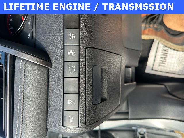 2022 Toyota Camry XSE photo 27
