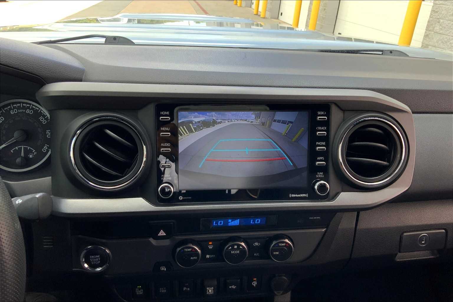 2023 Toyota Tacoma TRD Sport photo 23