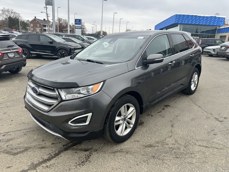 2018 Ford Edge SEL photo 3