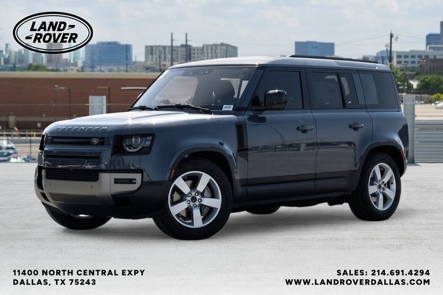 2026 Land Rover Defender S's photo