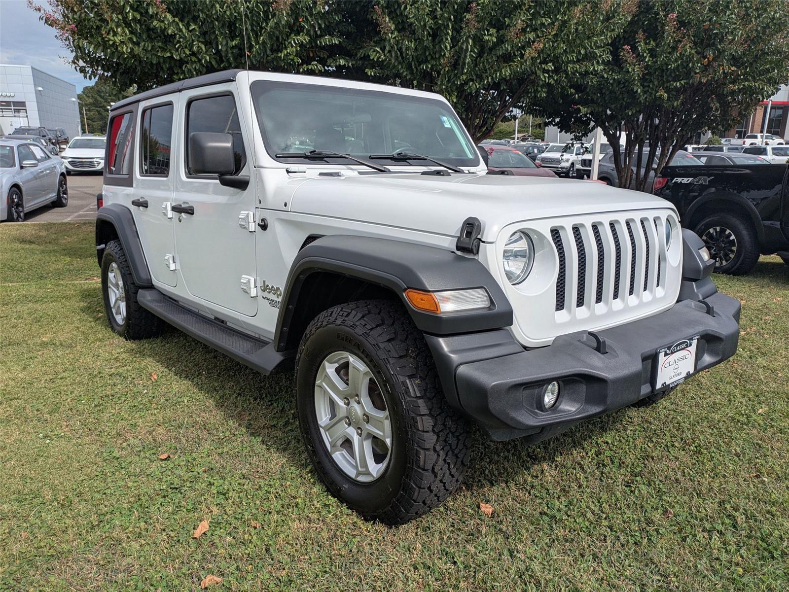 2019 Jeep Wrangler Unlimited Sport S photo 3