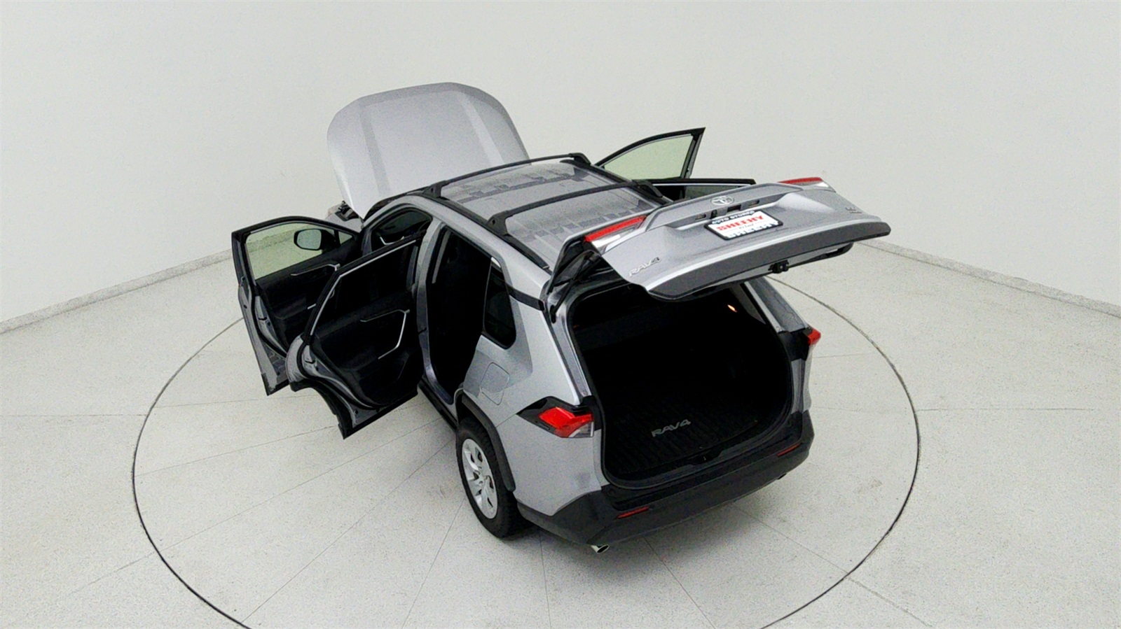 2019 Toyota RAV4 LE photo 21