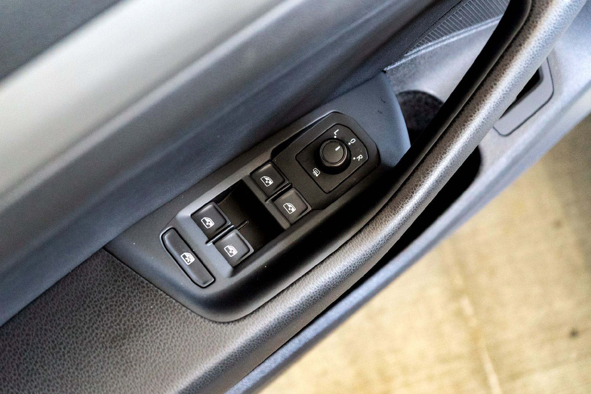 2020 Volkswagen Arteon SE photo 12