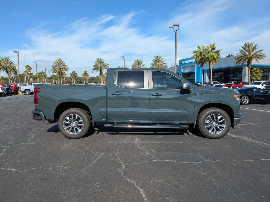 2026 Chevrolet Silverado 1500 LT photo 3