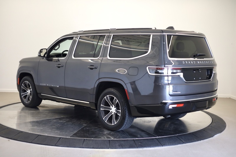 2022 Jeep Grand Wagoneer I photo 5
