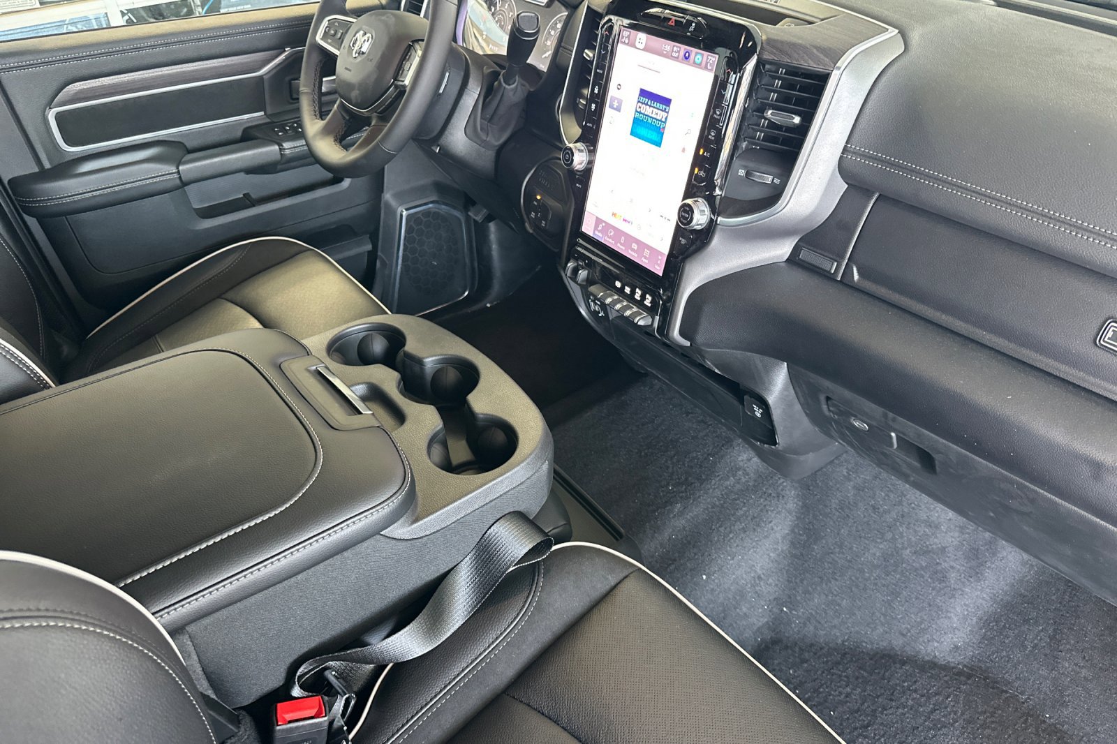 2025 Ram 2500 Laramie photo 15
