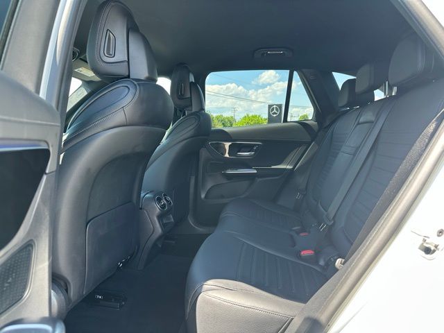 2025 Mercedes Benz GLC 300 4MATIC photo 18