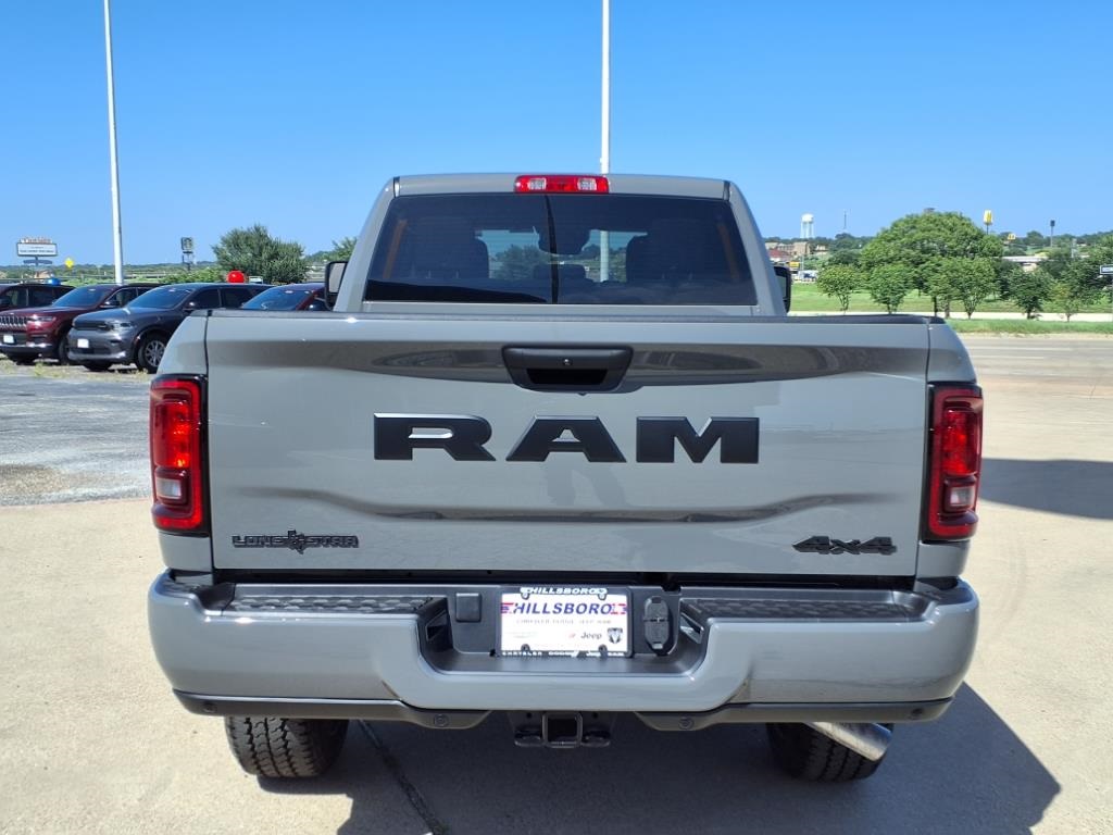 2025 Ram 2500 Big Horn photo 6